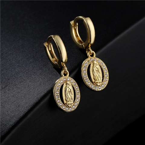 Orecchini A Cerchio Con Pendente Ovale Vergine Maria Rame Micro Pavè Zircone Gioielli In Stile Religioso Per Donna