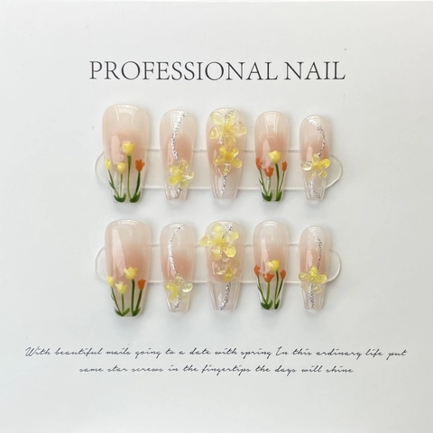 Handmade Press On Nails 3D Flower Hand Painted Tulip Coffin Elegant Nude Pink Gradient Glitter For Women