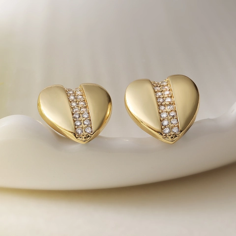 Orecchini A Lobo A Cuore Con Perno In Rame Placcato Oro 18K Zirconia Piccolo Semplice Tendenza Gioielli Per Donna