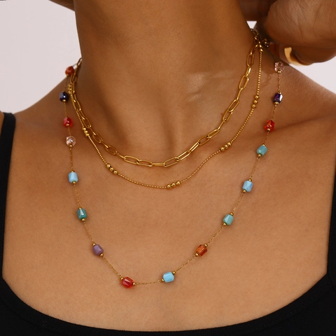 Collana Multistrato In Acciaio Inossidabile Per Donna Con Perle Di Vetro Colorate E Catena A Graffetta Placcato Oro