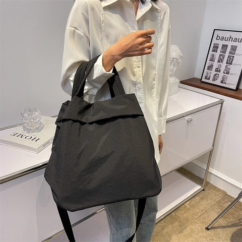 Women Large Capacity Nylon Tote Bag Pleated Lightweight Casual Shoulder Crossbody Bag