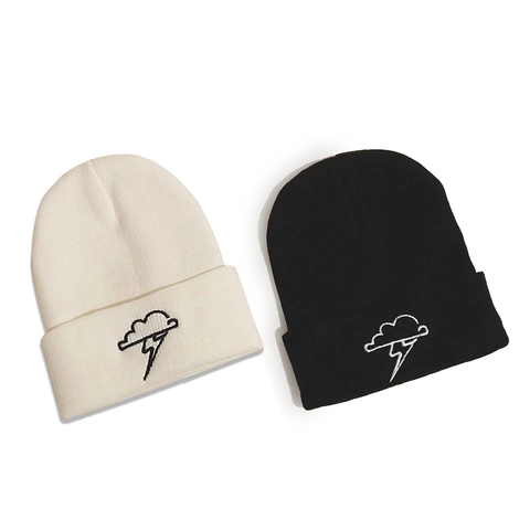 Knitted Beanie Hat Acrylic Winter Warm Embroidered Cloud Lightning Cuffed Cap Unisex Fashion Streetwear