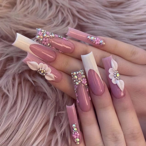 Uñas Postizas Largas Ataúd Puntas Francesas Rosas Blancas Flores 3D Estrás Uñas Artificiales Reutilizables Elegantes