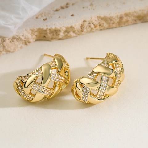 Geflochtene C-Förmige Creolen 18K Vergoldetes Kupfer Mikropave Zirkon Geometrischer Modeschmuck Für Damen