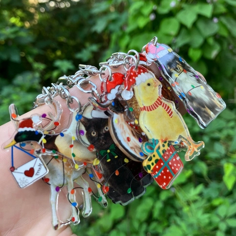 Christmas Animal Acrylic Keychain For Women Festive Dog Cat Deer Cow Chicken Pattern Bag Pendant Xmas Holiday Decor Jewelry Gift