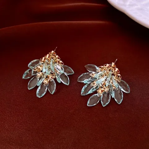 Marquise-Zirkonia-Cluster-Ohrstecker Luxus Vergoldeter Kupfer-Schmuck Mit Silver Earring Post Für Damen
