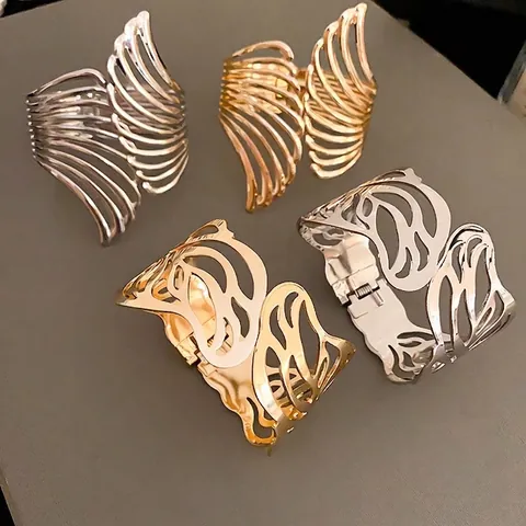 Opengewerkte Blad Armband Legering Brede Manchet Verstelbare Metalen Textuur Retro Vleugel Ontwerp Mode Sieraden Voor Vrouwen