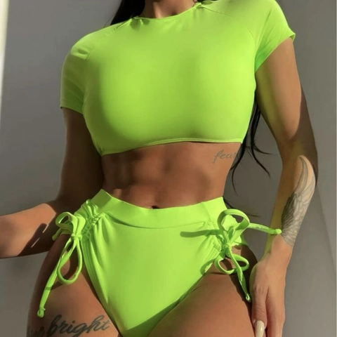 Top Corto A Maniche Corte Da Donna E Slip Bikini A Vita Alta Costume Da Bagno Con Coulisse Laterale E Lacci Sul Retro
