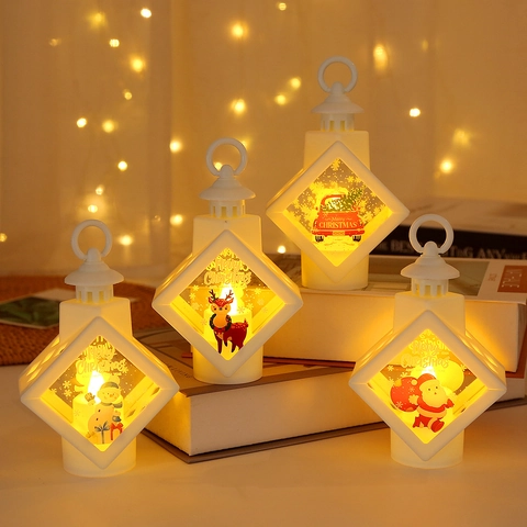 Lanterna LED Di Natale Lampada A Vento Sospesa Decorativa Luce Notturna Calda Per Festa In Tavola Motivi Babbo Natale