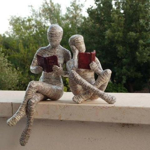 Resin Reading Woman Statue Pulp Style Abstract Figurine For Bookshelf Decor Modern Home Office Ornament
