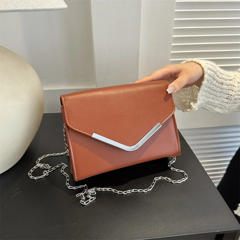 Women Shoulder Crossbody Bag PU Leather V-Shaped Metal Trim Silver Chain Strap Square Envelope Daily Fashion Minimalist
