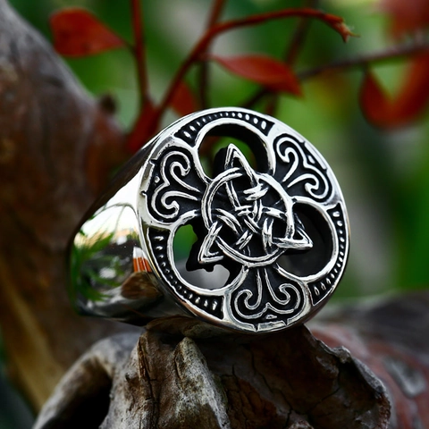 Men Vintage Stainless Steel Ring Celtic Knot Triquetra Viking Norse Jewelry Retro Punk Gothic Band