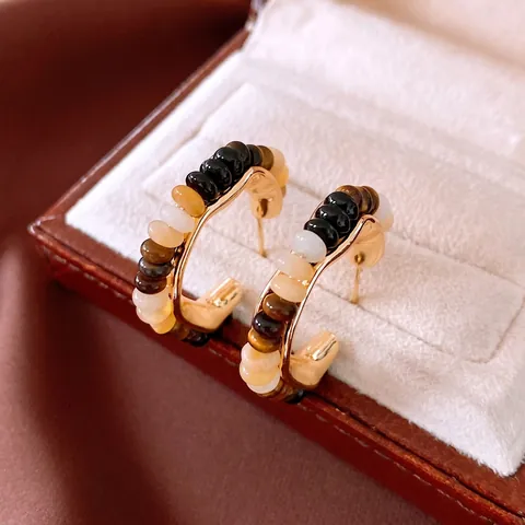 Orecchini A Cerchio A Forma Di C Stile Maillard Con Perline In Pietra Occhio Di Tigre Rame Placcato Oro 18K E Perno In Argento 925