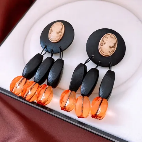 Vintage Cameo Portrait Dangle Earrings Wood Acrylic Beads 925 Sterling Silver Earring Post French Retro Style Women