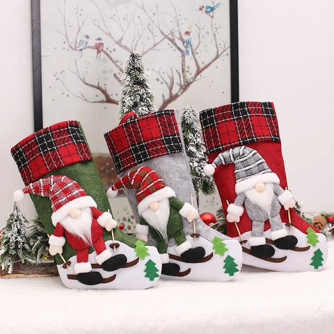 Chaussettes De Noël Avec Décoration Gnome De Ski 3D Tricot Plaid Feutre Tissu Sacs Cadeaux Suspendus Pour Cheminée Fête