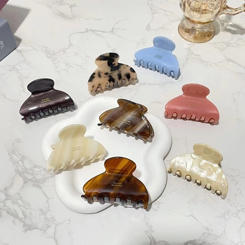 Pince À Cheveux Élégante En Acétate Style Français Pince Crabe Moyenne Texture Écaille De Tortue Accessoires Mode Femmes