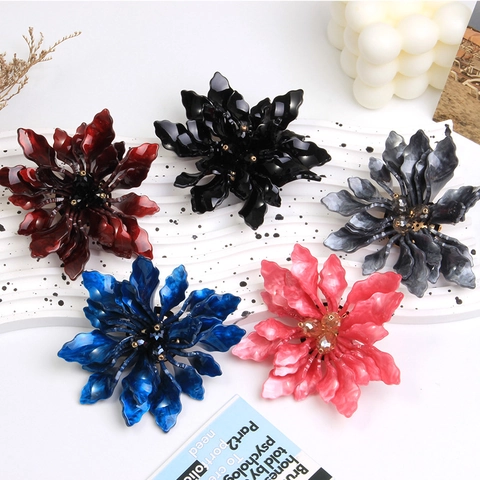 Elegant Acrylic Flower Brooch For Women Vintage Large Floral Corsage Pin For Wedding Party Stylish Fashion Accessories
