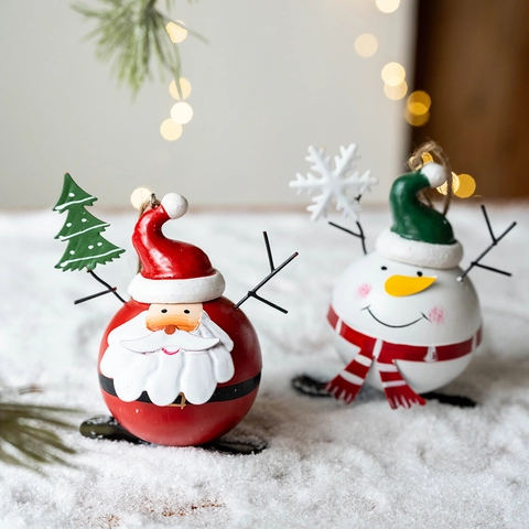 Christmas Hanging Ornaments Metal Iron Santa Claus Snowman Ball Pendants For Holiday Tree Home Decor Festive Scene