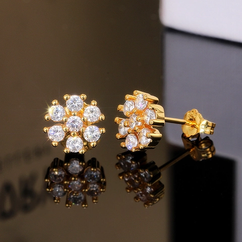 Boucles d'Oreilles Clous à Fleurs en Zirconia Élégantes pour Femmes Bijoux en Cuivre Avec Tige en Argent Sterling 925 Cadeau