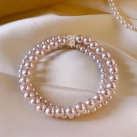 Elegantes Mehrlagiges Künstliche Perlenarmband Mit Zirkonia Quadratischer Schnalle Französischer Stil Damen Schmuck