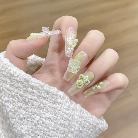 Handmade Press On Nails Gradient Green 3D Rose Flower Artificial Pearl Butterfly Glitter Long Coffin False Nails For Women