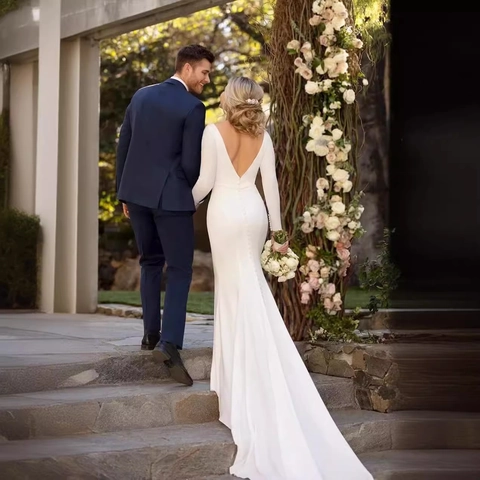 Abito Da Sposa Scollo A V Maniche Lunghe Sirena Abito Da Sposa Satin Elegante Schiena Scoperta Da Sera Con Strascico