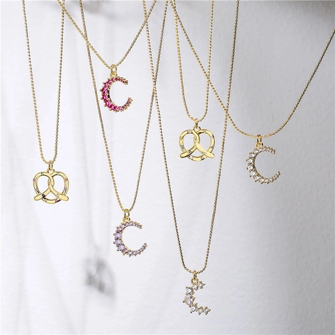 Cute Pretzel Moon Pendant Necklace For Women Copper Rhinestone Inlaid 18K Gold Plated Minimalist Clavicle Chain Jewelry Gift