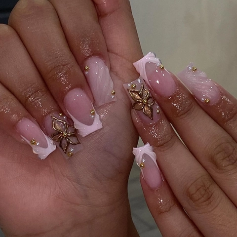 3D Flower Press On Nails Pink Gradient French Style Medium Long Square False Nails With Artificial Pearls Gold Beads Elegant For Women