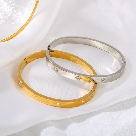 Bracciale Rigido In Acciaio Inossidabile Motivo Stella Strass Placcato Oro 18K Ottogramma Chiusura A Cerniera Gioielli