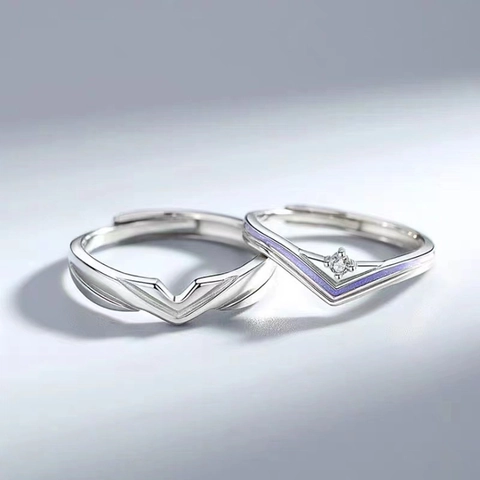 Prinzessin Und Ritter Paar Ringe Kupfer Lila Emaille Zirkonia Verstellbare V Form Offenes Design Schmuck Für Liebhaber