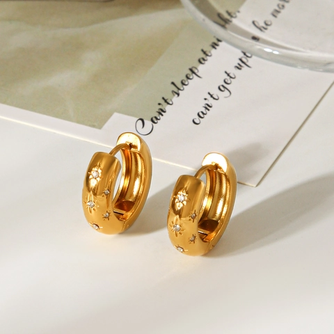 Créoles Gravées Étoile Acier Inoxydable Avec Zirconium Plaqué Or Mode Luxe Pour Femmes