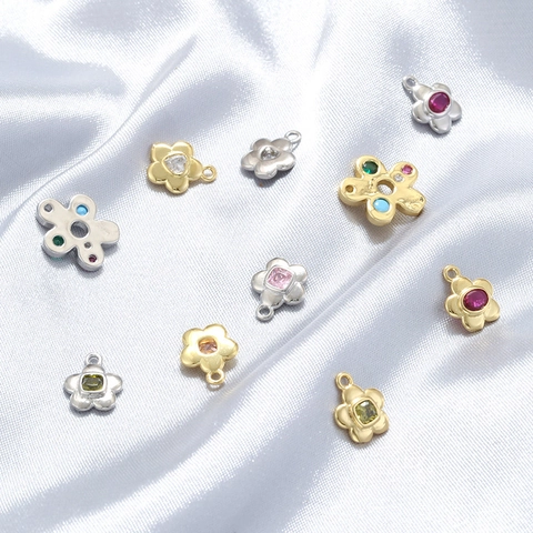 Flower Pendant Charm Brass Colorful Zircon Inlaid Delicate Jewelry Accessories Sweet Style Women