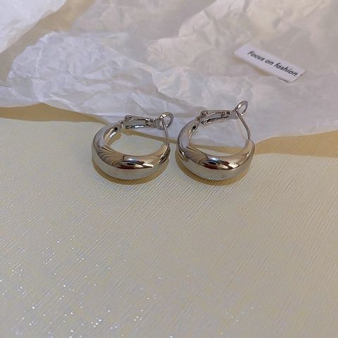 Metall Geometrische Ohrstecker Für Damen Kalter Stil Minimalistisch Silber Post Ohrringe Mode High End Luxus Temperament Ohrringe