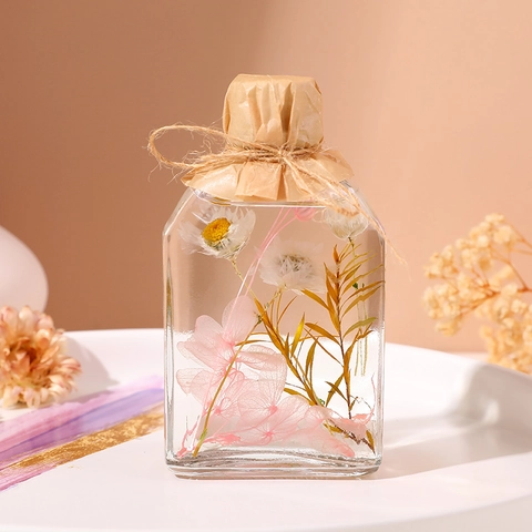 Essential Oil Diffuser Glass Bottle With Preserved Dried Flowers Air Freshener For Home Office Bedroom Bathroom Decor