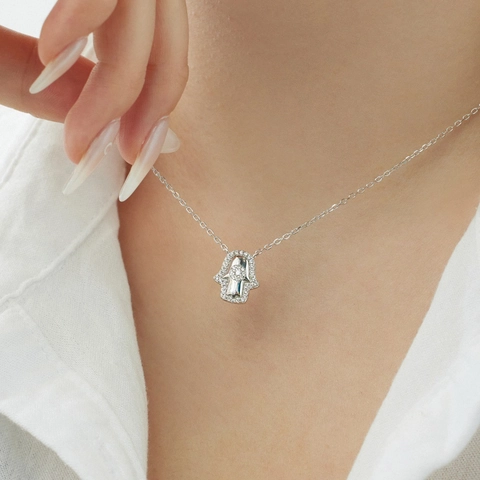 Collar con Colgante Mano de Hamsa de Plata de Ley 925 para Mujer con Circonia Incrustada Cadena de Clavícula Delicada Joyería
