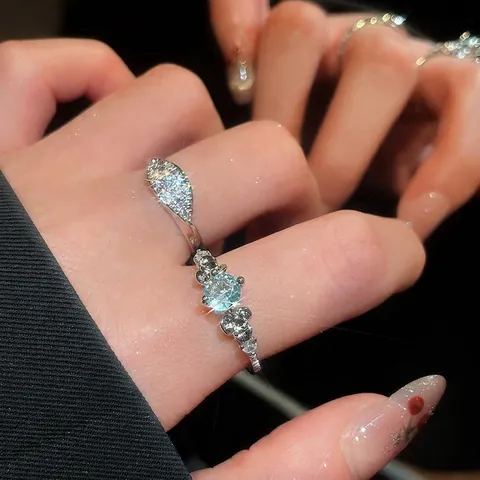 Anillo Ajustable De Cobre Con Circón Flor Hoja Torcida Color Plata Joyería De Moda Para Mujer Regalo Elegante