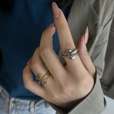 Minimalistischer Irregulärer Wellenring 925 Sterling Silber Flüssigmetall Verstellbarer Wassertropfen Ring Für Damen