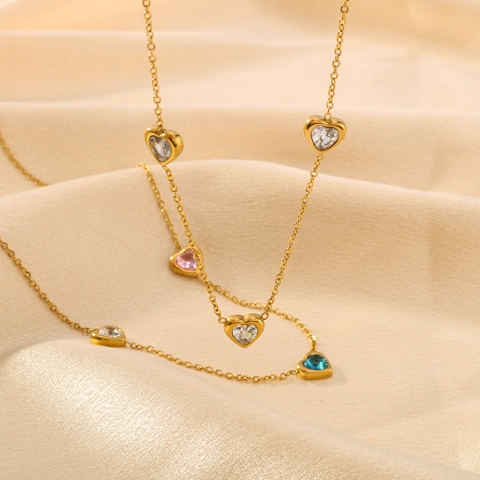 Herzförmige Bunte Zirkonia Anhänger Halskette Titastahl 18K Vergoldet Trendy Ins Stil Für Damen Schmuck