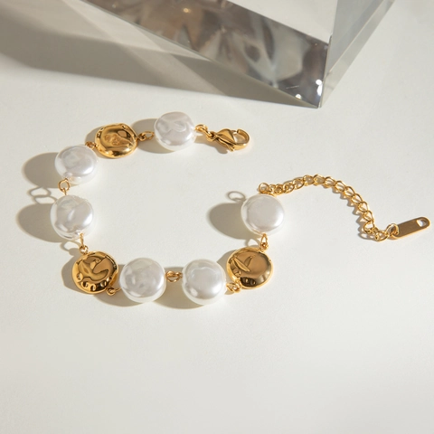 Pulsera De Acero Inoxidable Con Perlas Barrocas Artificiales Y Discos Dorados Irregulares Joyería Ajustable Minimalista Vintage Para Mujeres