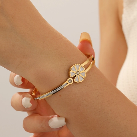 Roestvrij Stalen Bloem Armring Verguld Dubbele Laag Wit Emaille Strass Open Manchet Sieraden Voor Vrouwen