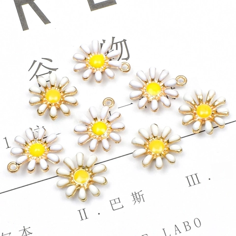 Madeliefje Bedeltjes Legering Emaille Druppelolie Wit Geel Voor DIY Oorbel Ketting Armband Handgemaakte Sieraden Accessoires