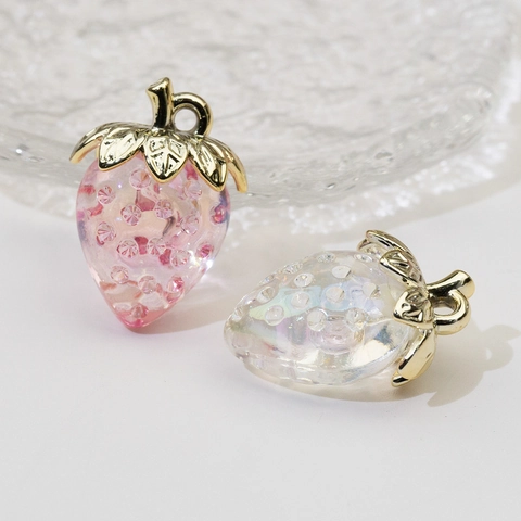 Erdbeere Charms 3D Frucht Anhänger Acryl Harz Mit Legierung Blatt Für DIY Schmuckherstellung Schlüsselanhänger Dekoration