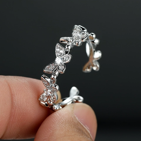 Anello Farfalla Rame Zirconia Cubica Regolabile Design Aperto Gioielli Di Moda Per Donne Tendenza Colorato Intarsiato