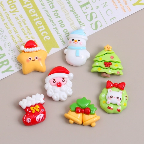 Christmas Resin Flatback Charms Cute Cartoon Santa Snowman Tree Cat Wreath For DIY Crafts Jewelry Making Hair Accessories