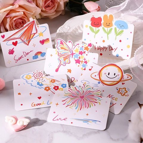 Carte de Vœux de Dessin Animé Minimaliste Dessinée à la Main pour Anniversaire Mariage Fête Cadeau Décoration Carte en Papier Cartonné