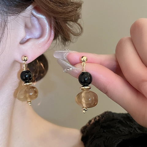 Vintage Amber Resin Dangle Earrings With Silver Earring Post French Niche Style Geometric Round Drop Jewelry For Women