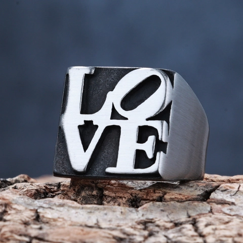 Anello In Acciaio Inossidabile Lettere LOVE Retro Punk Metallo Spazzolato Quadrato Per Uomini Donne Unisex Hip Hop