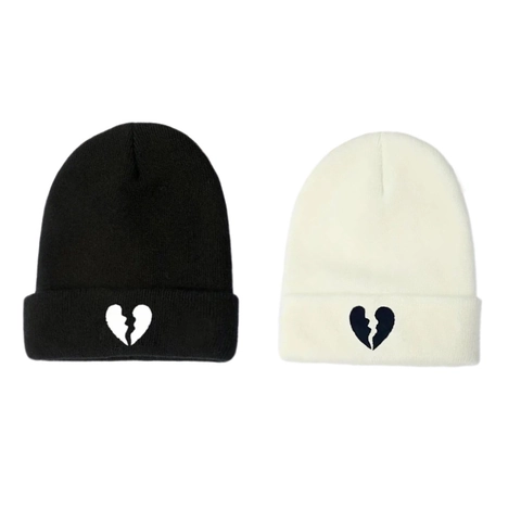 Berretto In Maglia Con Ricamo Cuore Infranto Acrilico Streetwear Inverno Unisex Moda Casual