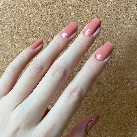 Pfirsichrosa Quadratische Aufdrucknägel Glänzende Künstliche Nägel Süßer Stil Für Frauen ABS Kunststoff