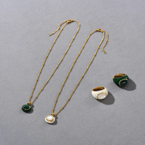 Vintage Enamel Ring Necklace Natural Malachite Mother Of Artificial Pearl 18K Gold Plated Brass Simple Fashion Jewelry For Women